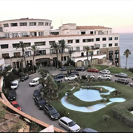Fantastic Overlooking The Sea * 베구르